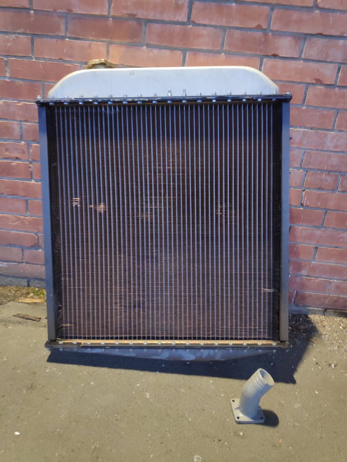 РАДИАТОР ОХЛАЖДЕНИЯ Т-130, Т-170, Т-10, А-120